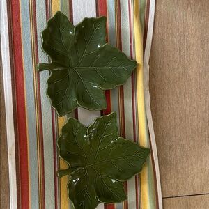Pottery Barn Olive Leaf Ceramic Plate set of 4